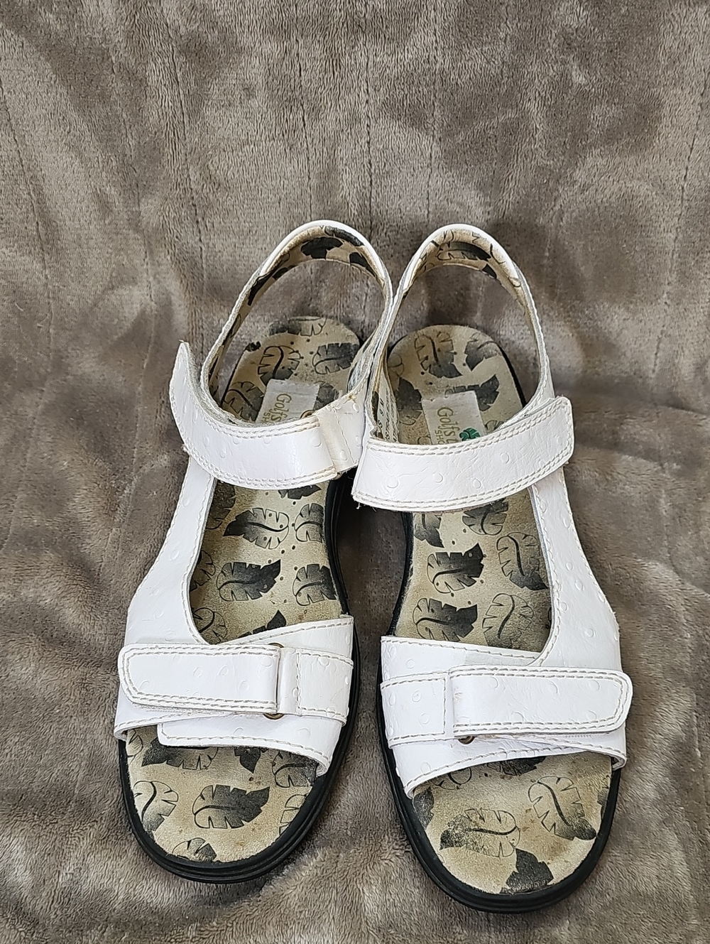 Women’s White Leather Comfort Sandal with Adjustable Straps